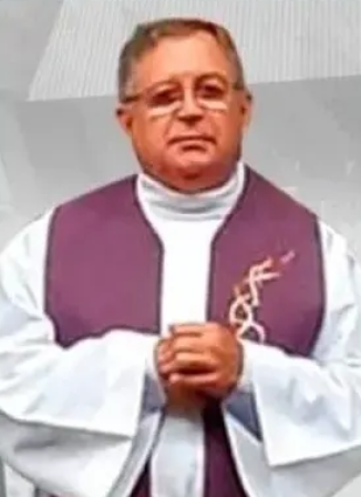 thumbnail_Padre José Luiz Ferreira
