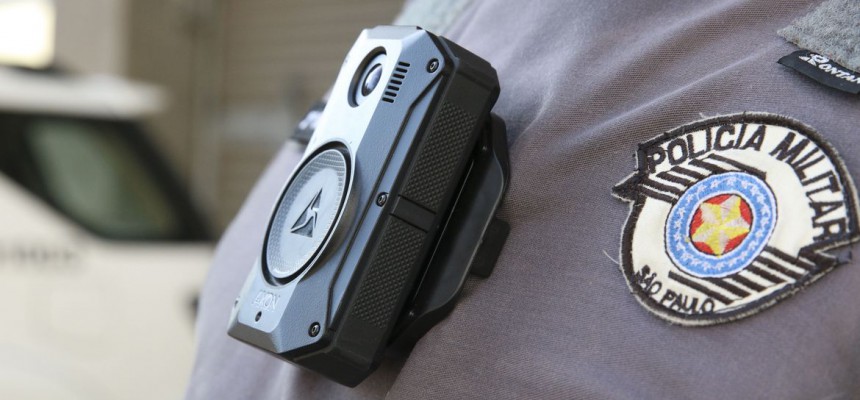 cameras_uniformes_de_policiais_militares_sao_paulo_rvrsa_abr_2804223638_0