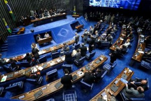 Senado escolhe presidente e relator
