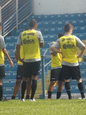 Jogadores se apresentarão hoje