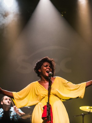 Fernanda Marx no Baile da Nega