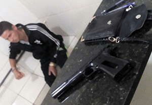 PM prende assaltantes em flagrante