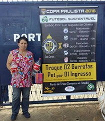 Movimento é grande para trocas de ingressos