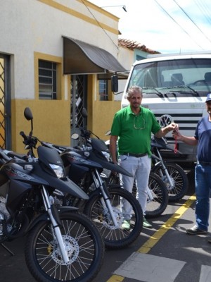 1AIBATÉthumbnail_aquisição de motos