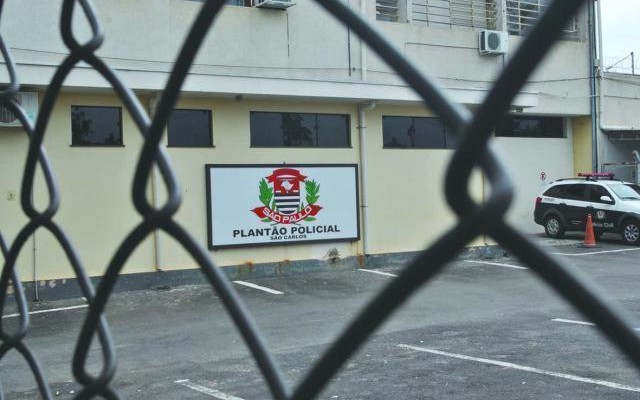 1APOLICIA589f74af-24dc-41aa-a094-50bbbb2df074