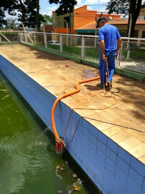 piscina CJ Monte Carlo (1)