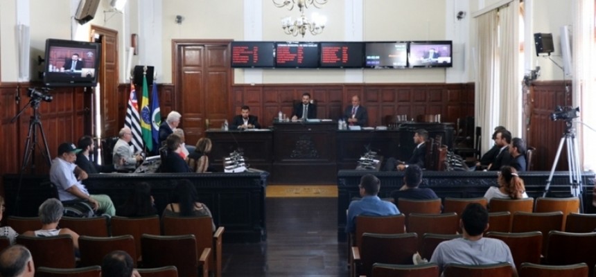 AAADINHEIROPREFEITURA