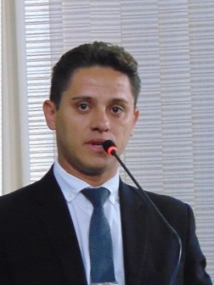 AAAPARANÁLIBRAS