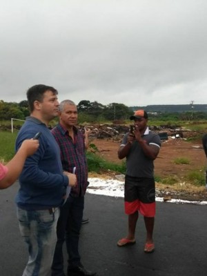 AAACARLINHOSNOLIXÃO
