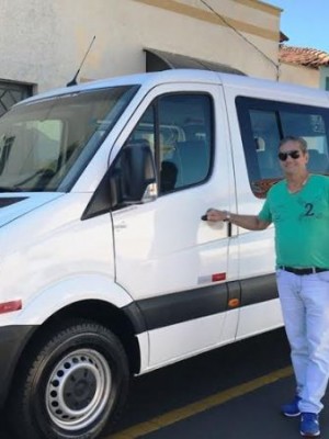 van02