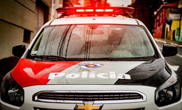 POLICIA-VIOLENCIA-PM-PLANTAO-696x421