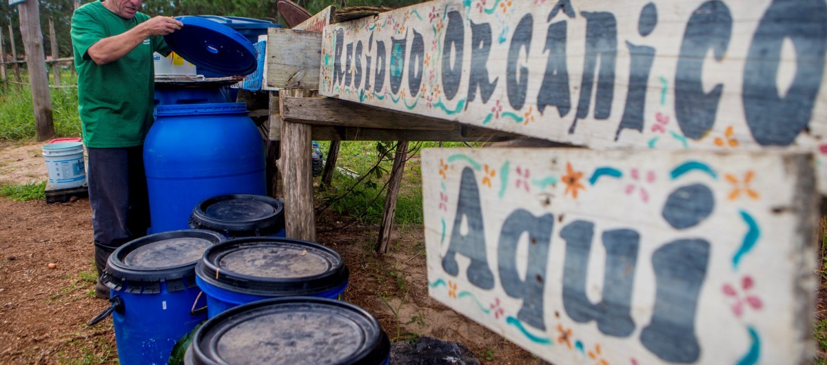 8d340801acdbf8306da3f61a6f29b6e63f2a1bd3