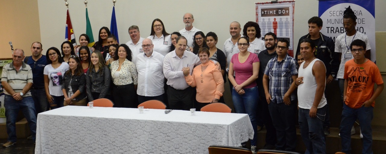 Time do emprego