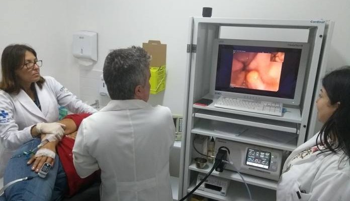 endoscopia-hu-696x522
