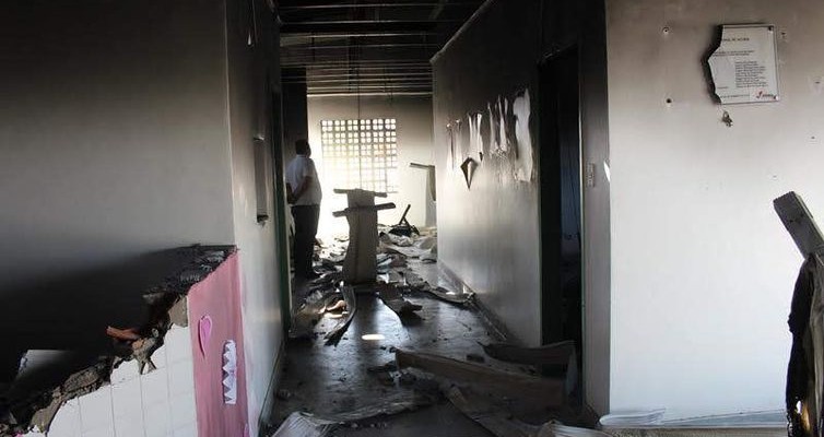 Posto de Saúde incendiado em comunidade de Jatobá (Pernambuco)