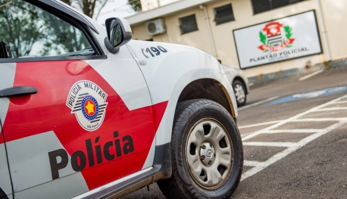 violencia-pm-plantao-696x464