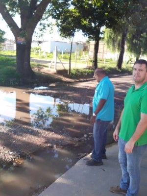 thumbnail_rocha_bueiro1 (1)