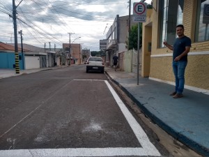 lazarine_cargades1