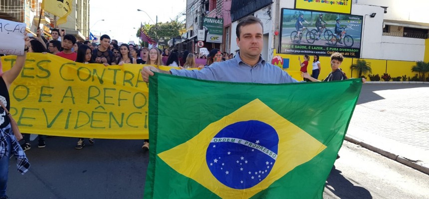 gustavo-pozzi-greve-previdencia