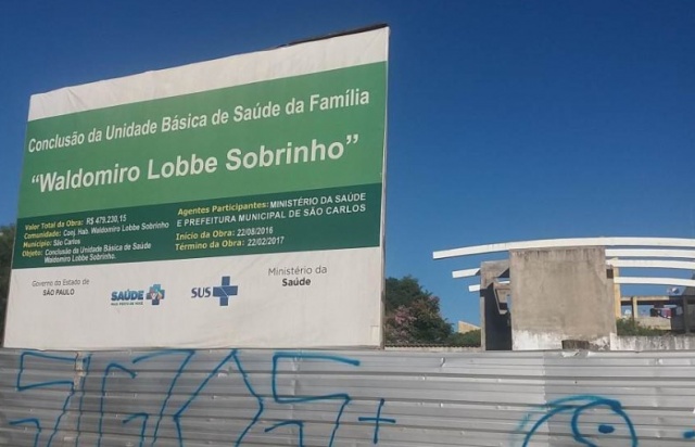 obra-atrasada-são-carlos-sp