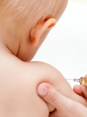 vacina sarampo cças