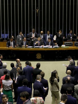 senado_orcamento_abr_1712198798