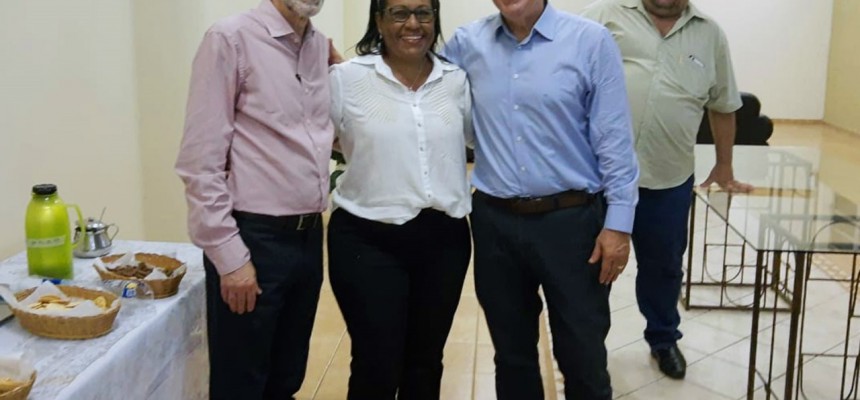 thumbnail_Reuniao_Regina