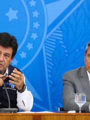 Os-ministros-da-Saude-Luiz-Henrique-Mandetta