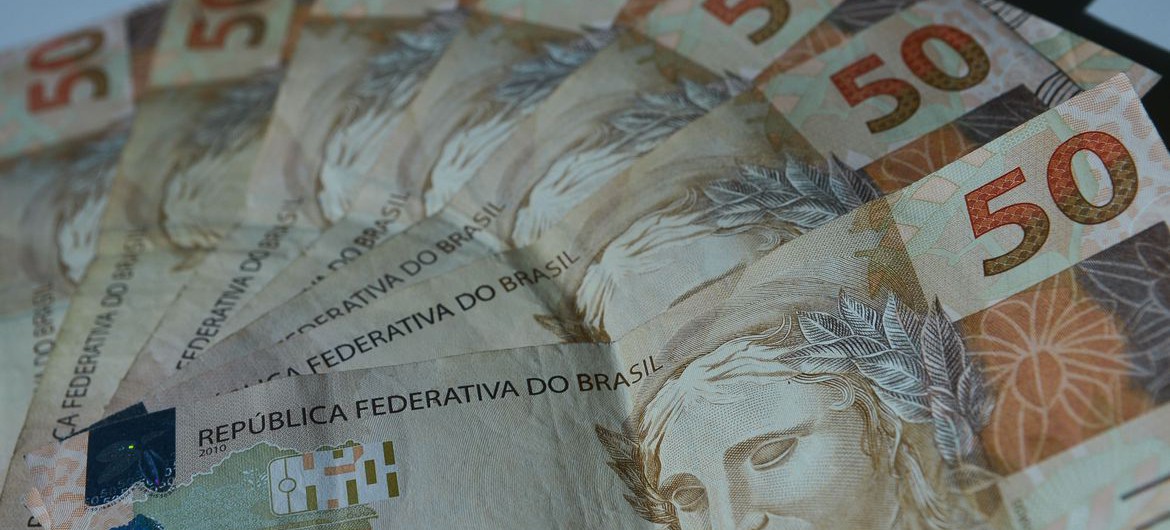 notas_real_50_2_de_1-4