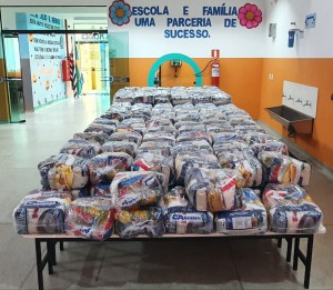 kit escolas