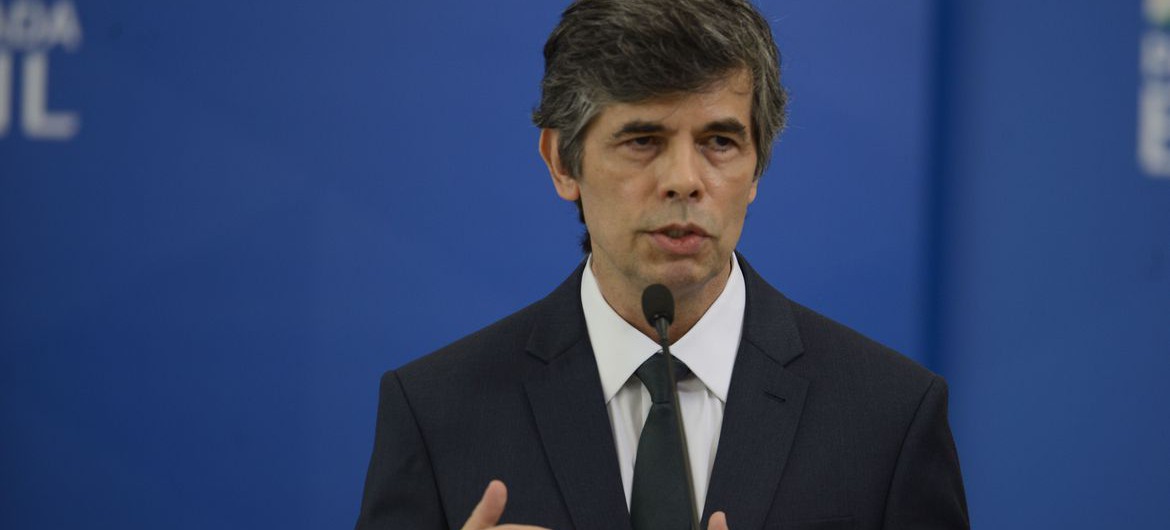 ministro_da_saude_nelson_teich_0417202286