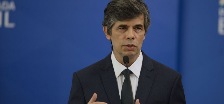 ministro_da_saude_nelson_teich_0417202286