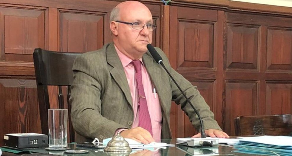 thumbnail_Robertinho_consulta