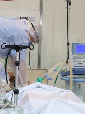 hospital_de_campanha_covid-19_complexo_esportivo_do_ibirapuera2904200183_0