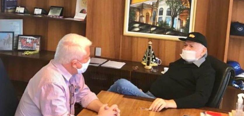 thumbnail_Marquinho com prefeito