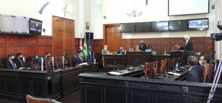 thumbnail_foto.licitacao.radio