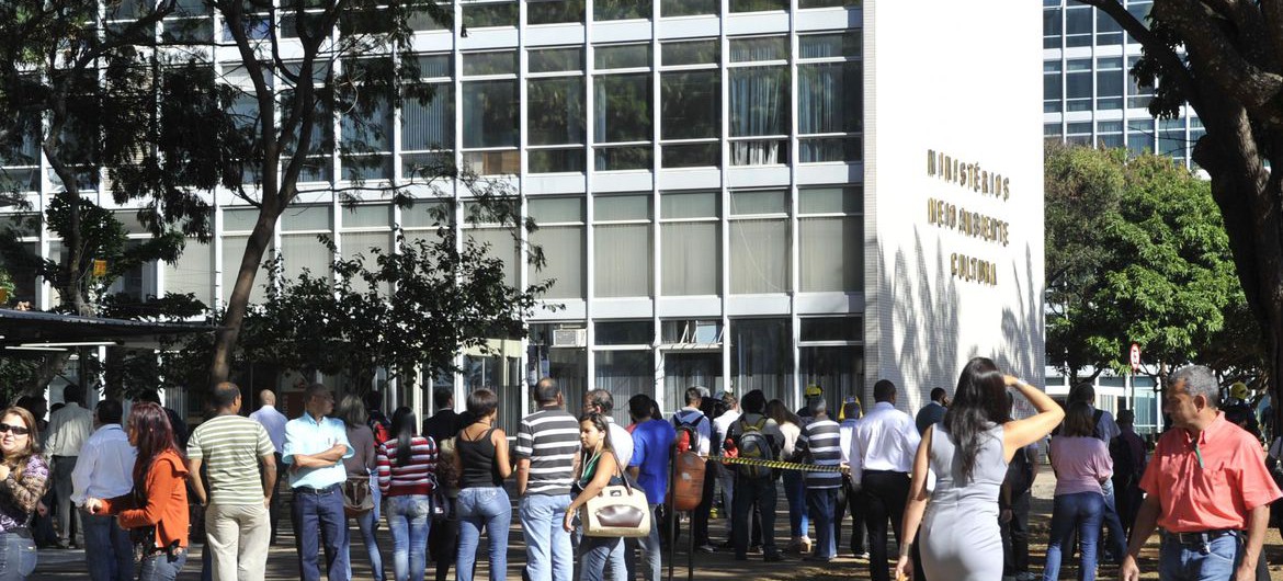 calor_na_esplanada_dos_ministerios_1