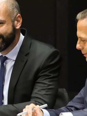 32287499217_36a3626182_k-1200x600