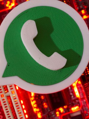 2021-03-04t145304z_1_lynxnpeh2313t_rtroptp_4_tech-whatsapp-voz