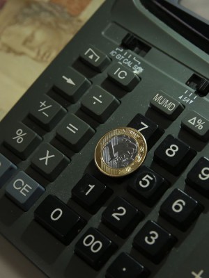 Economia, Moeda Real,Dinheiro, Calculadora