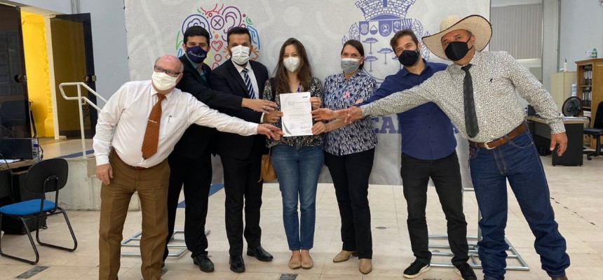 thumbnail_foto secretaria