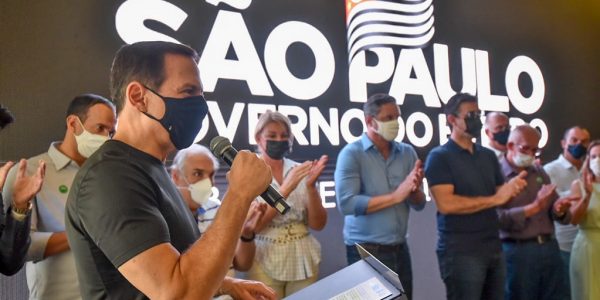 51740069939_605344d8d0_b-600x300