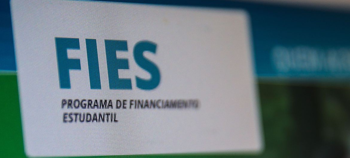 Fundo de Financiamento Estudantil,Fies
