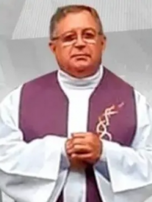 thumbnail_Padre José Luiz Ferreira