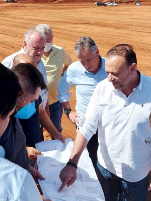 ceo-da-estrella-galicia-visita-obras-da-empresa-em-araraquara-GfcI