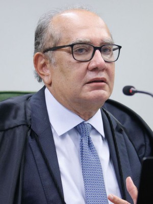 Ministro Gilmar Mendes preside sessão da 2ª turma