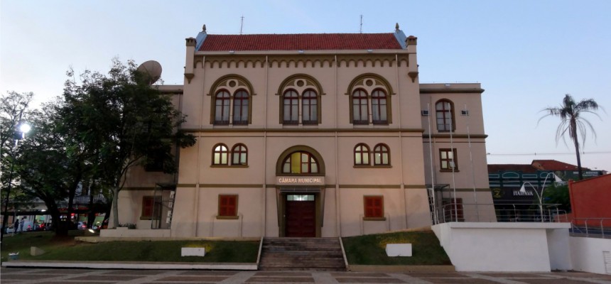 thumbnail_Euclides.praça.vazio_site