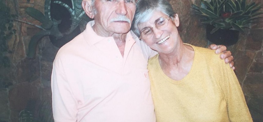 Adelino Sitelli ao lado esposa Nilza Sitelli