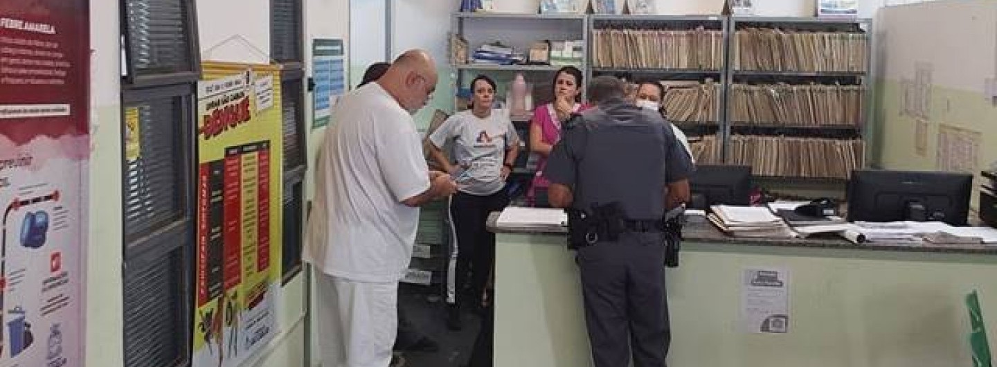 041f8ef5b15effcb1dc4f41914f9679e_XL