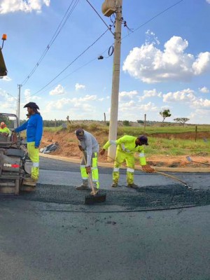 8c321a0c-683e-4248-936b-95da33a7493f